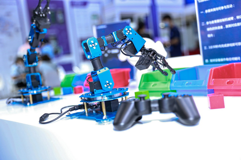 世榮智慧服務(wù) 科技驅(qū)動未來，技術(shù)服務(wù)引領(lǐng)新篇章